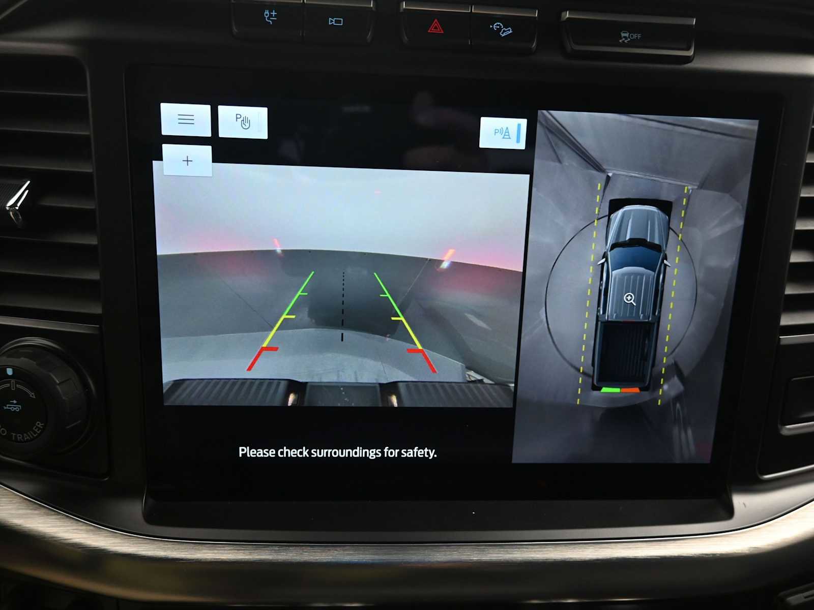 Used 2023 Ford F150 Lariat w/ Trailer Tow Package image 25