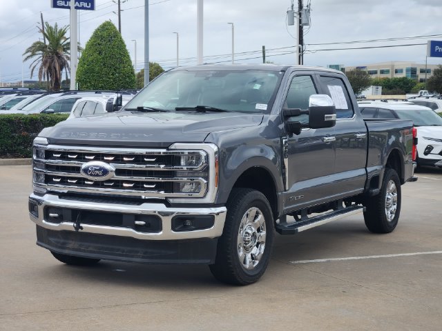Used 2024 Ford F250 Lariat w/ Chrome Package AWD/4WD image 3