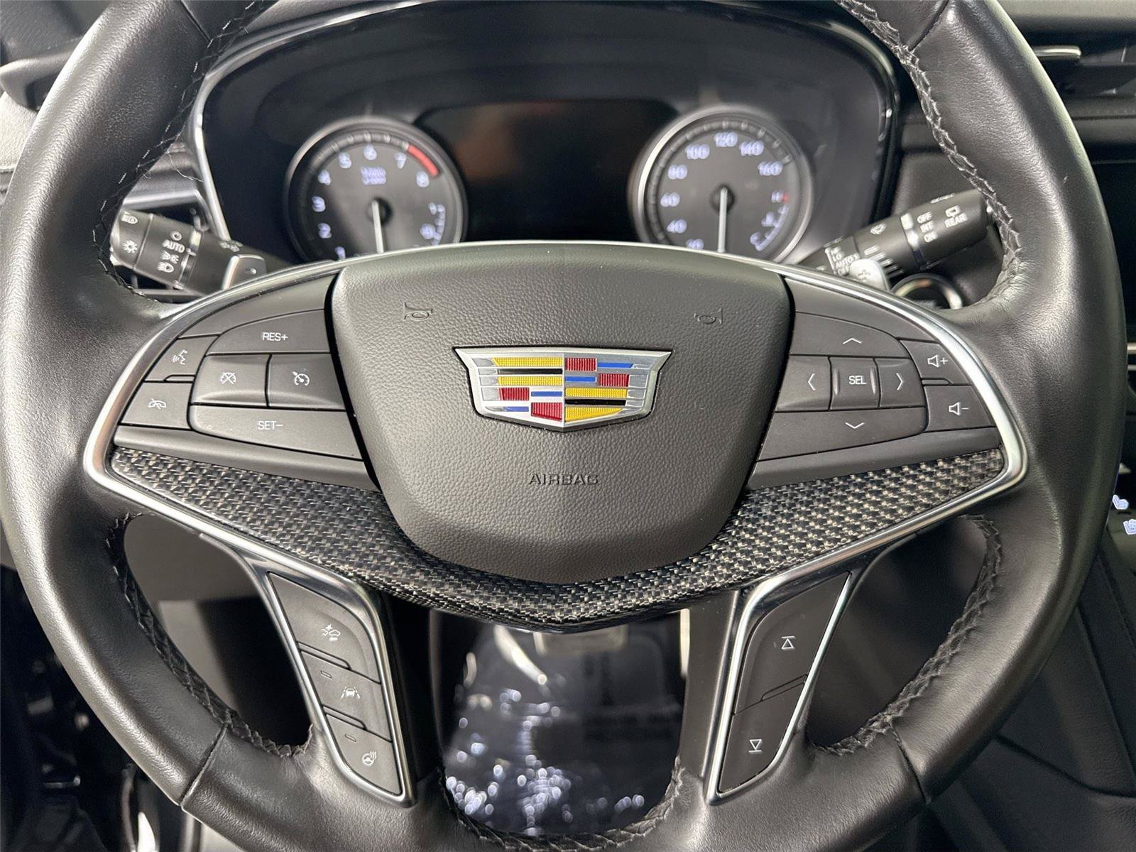 Used 2024 Cadillac XT5 Sportv w/ Technology Package AWD/4WD image 17