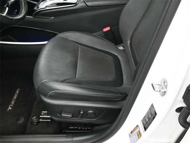 Used 2023 Hyundai Tucson Limited image 34
