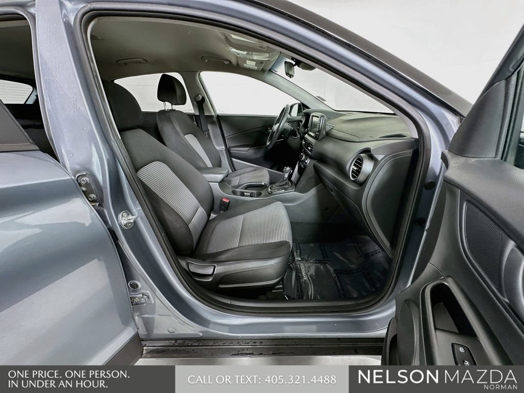 Used 2020 Hyundai Kona SEL w/ Cargo Package FWD image 26