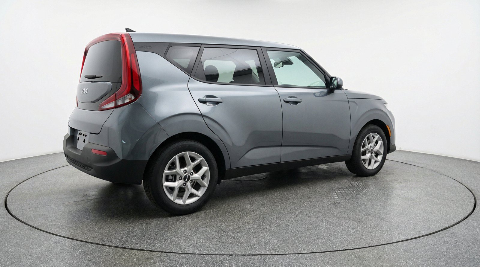 Used 2025 Kia Soul LX w/ LX Technology Package FWD image 9
