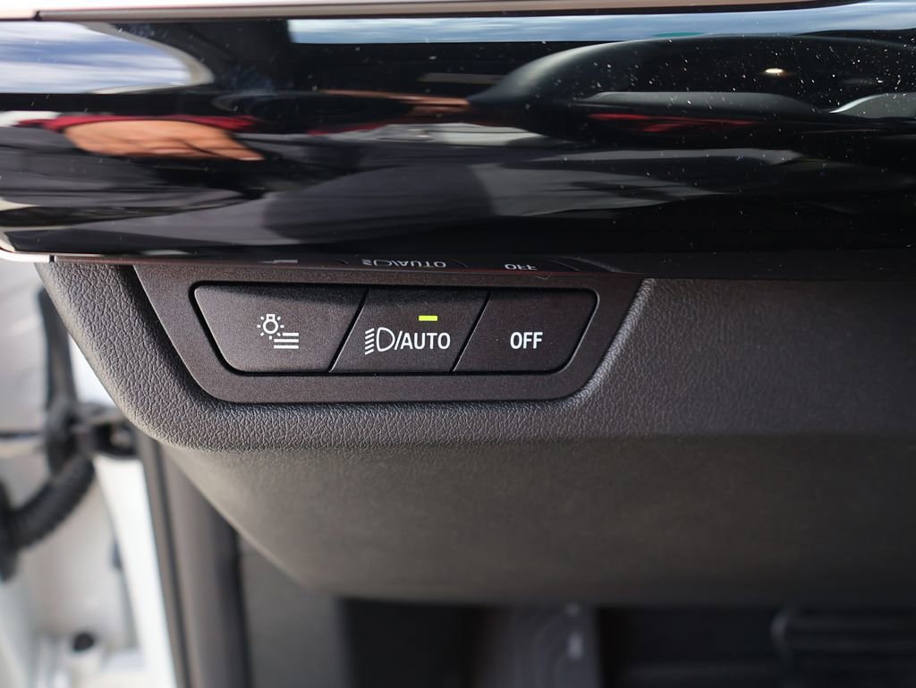 New 2025 BMW X1 xDrive28i w/ Technology Package image 44