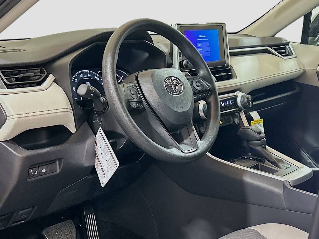 New 2025 Toyota RAV4 XLE FWD image 9
