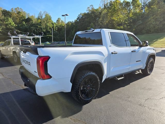 Used 2023 Toyota Tundra SR5 w/ SR5 Convenience Package AWD/4WD image 8