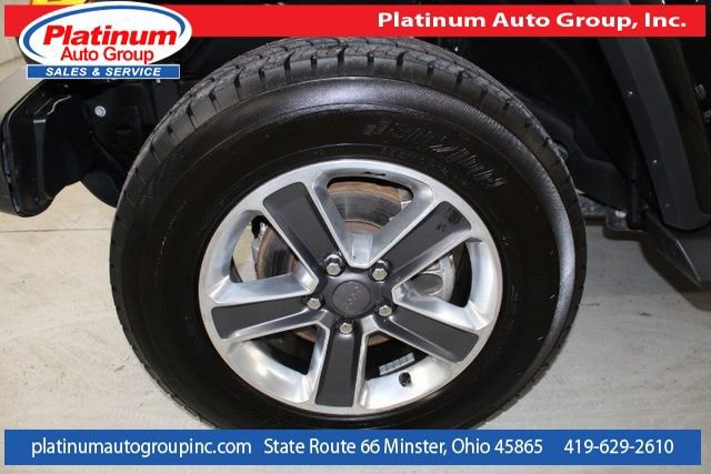 Used 2019 Jeep Wrangler Unlimited Sahara w/ Safety Group AWD/4WD image 48