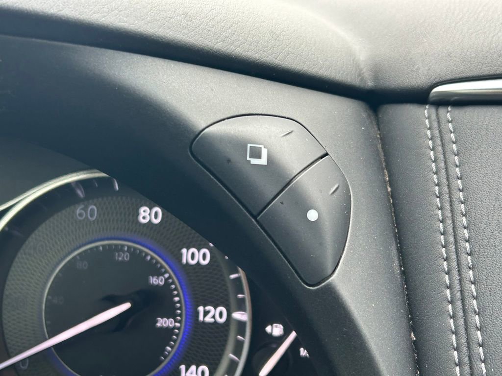 Used 2017 INFINITI QX80 2WD image 38