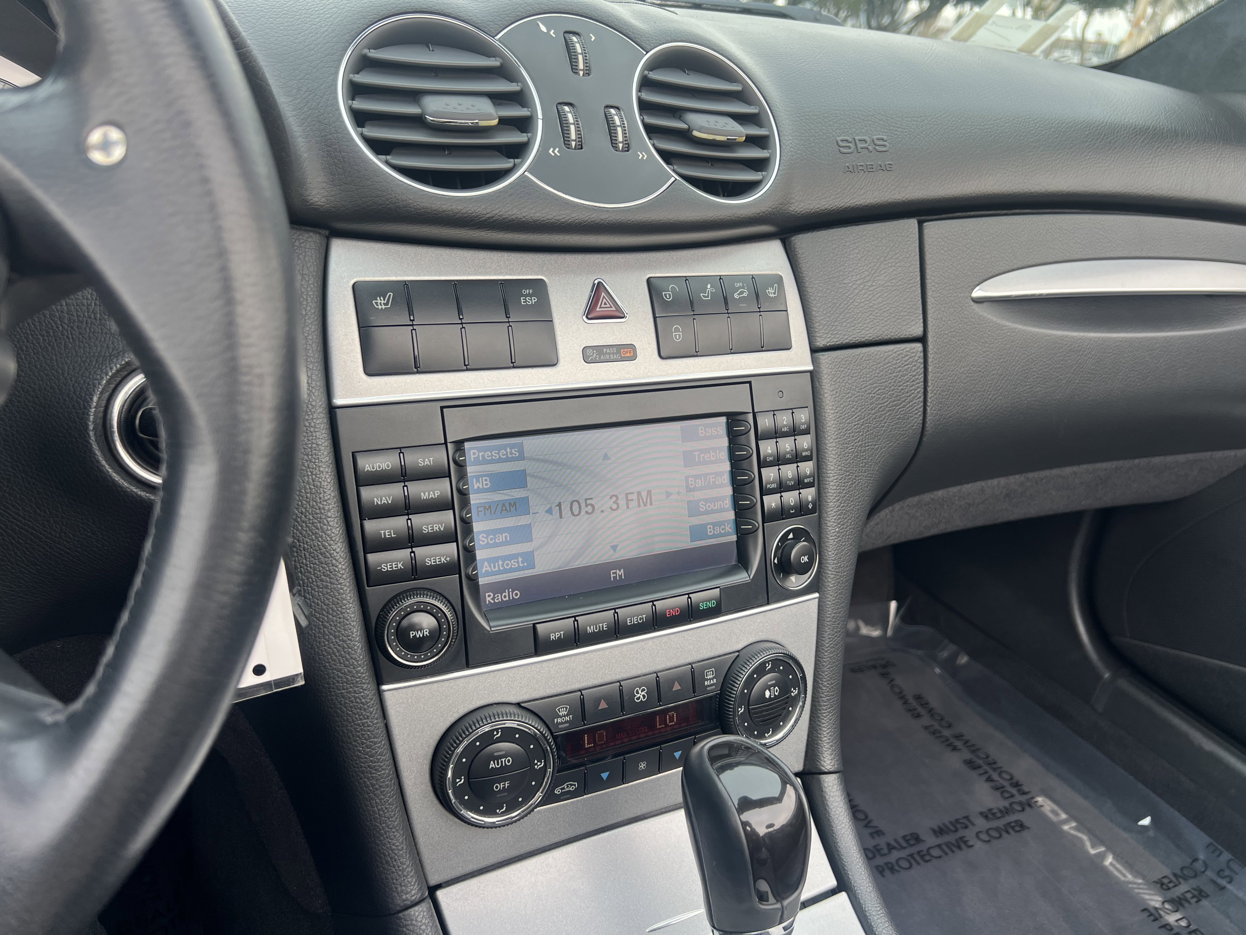 Used 2005 Mercedes-Benz CLK 55 AMG Cabriolet image 32