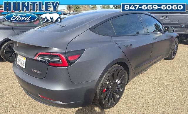 Used 2023 Tesla Model 3 Performance image 4