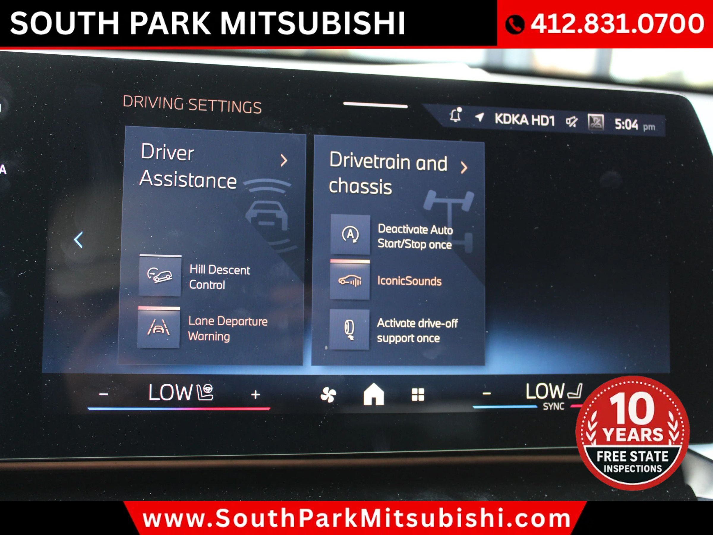 Used 2025 BMW X2 xDrive28i w/ M Sport Package AWD/4WD image 24