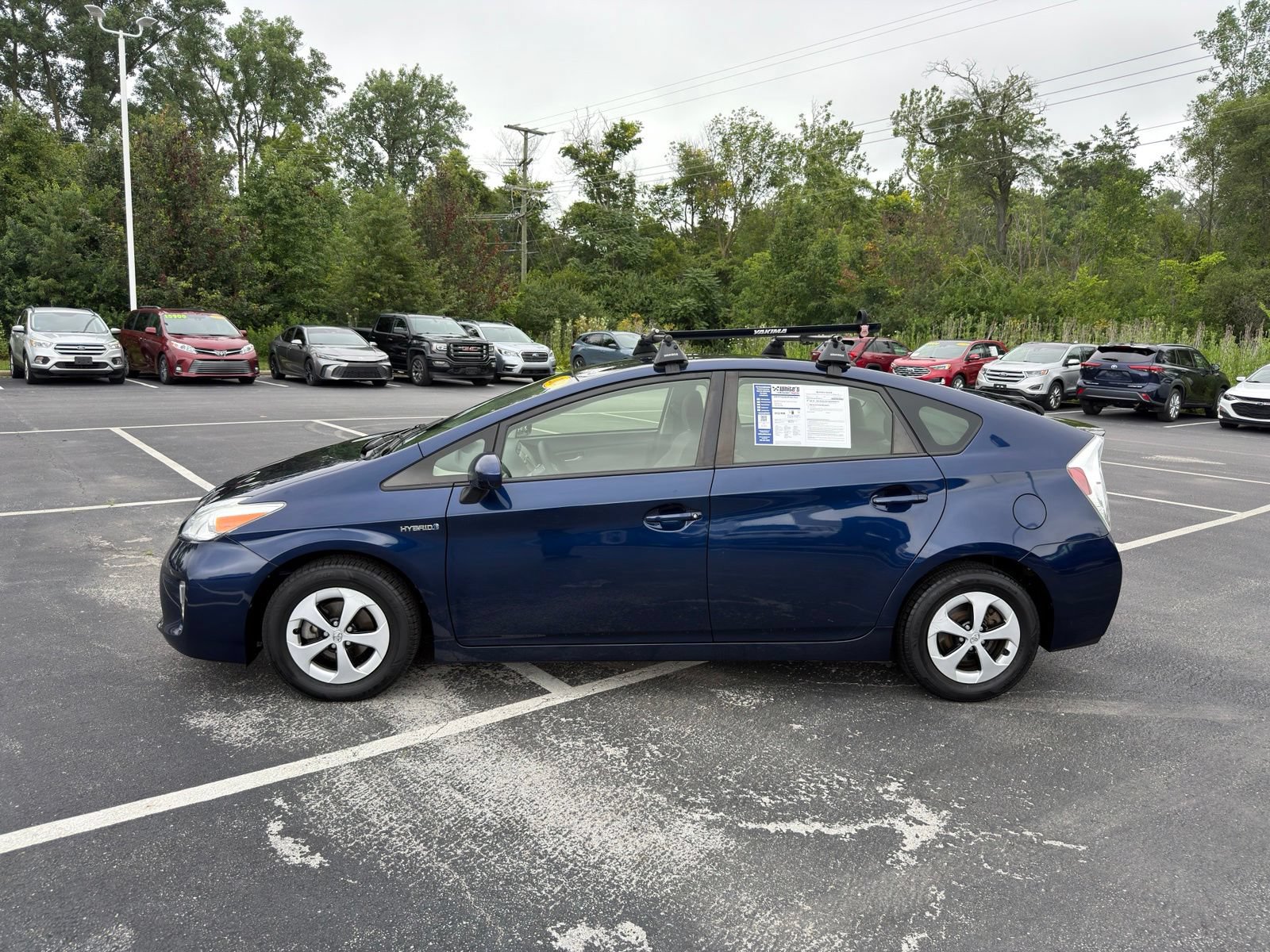 Used 2014 Toyota Prius Two FWD image 3