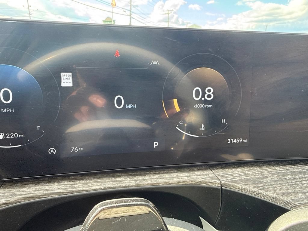 Used 2024 Hyundai Santa Fe Limited AWD/4WD image 26