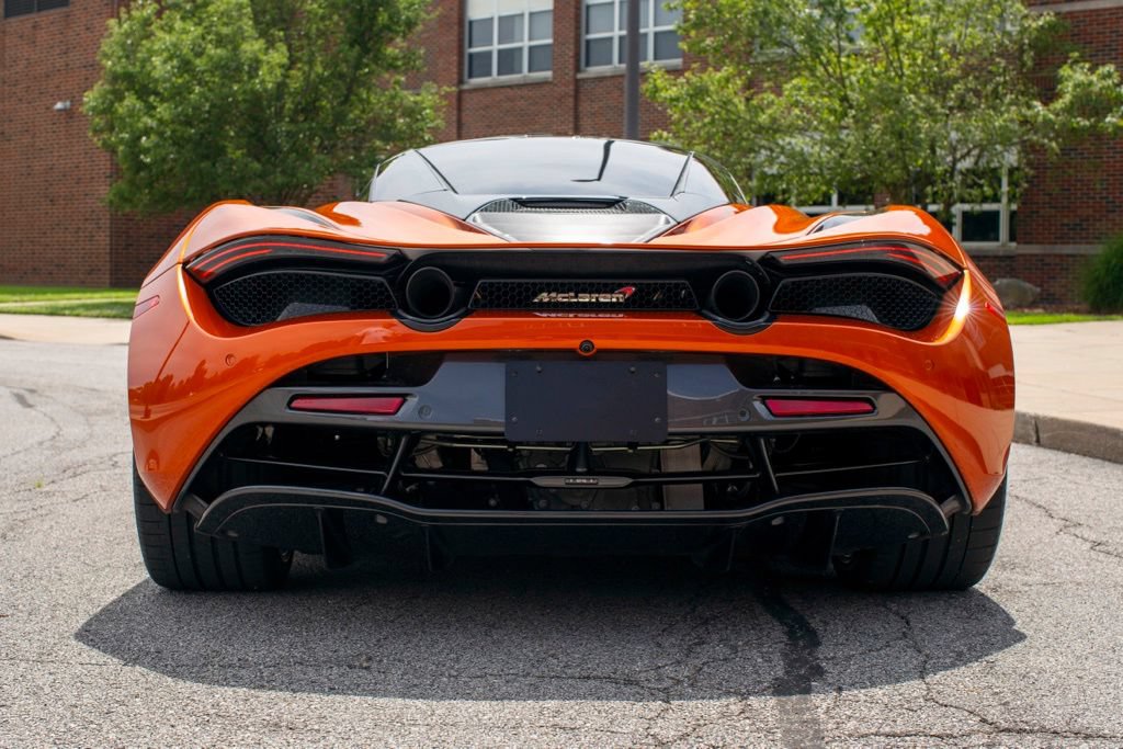 Used 2018 McLaren 720S Performance RWD image 35