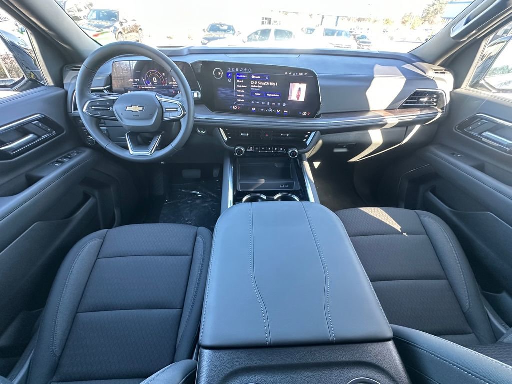 New 2026 Chevrolet Suburban LS image 27