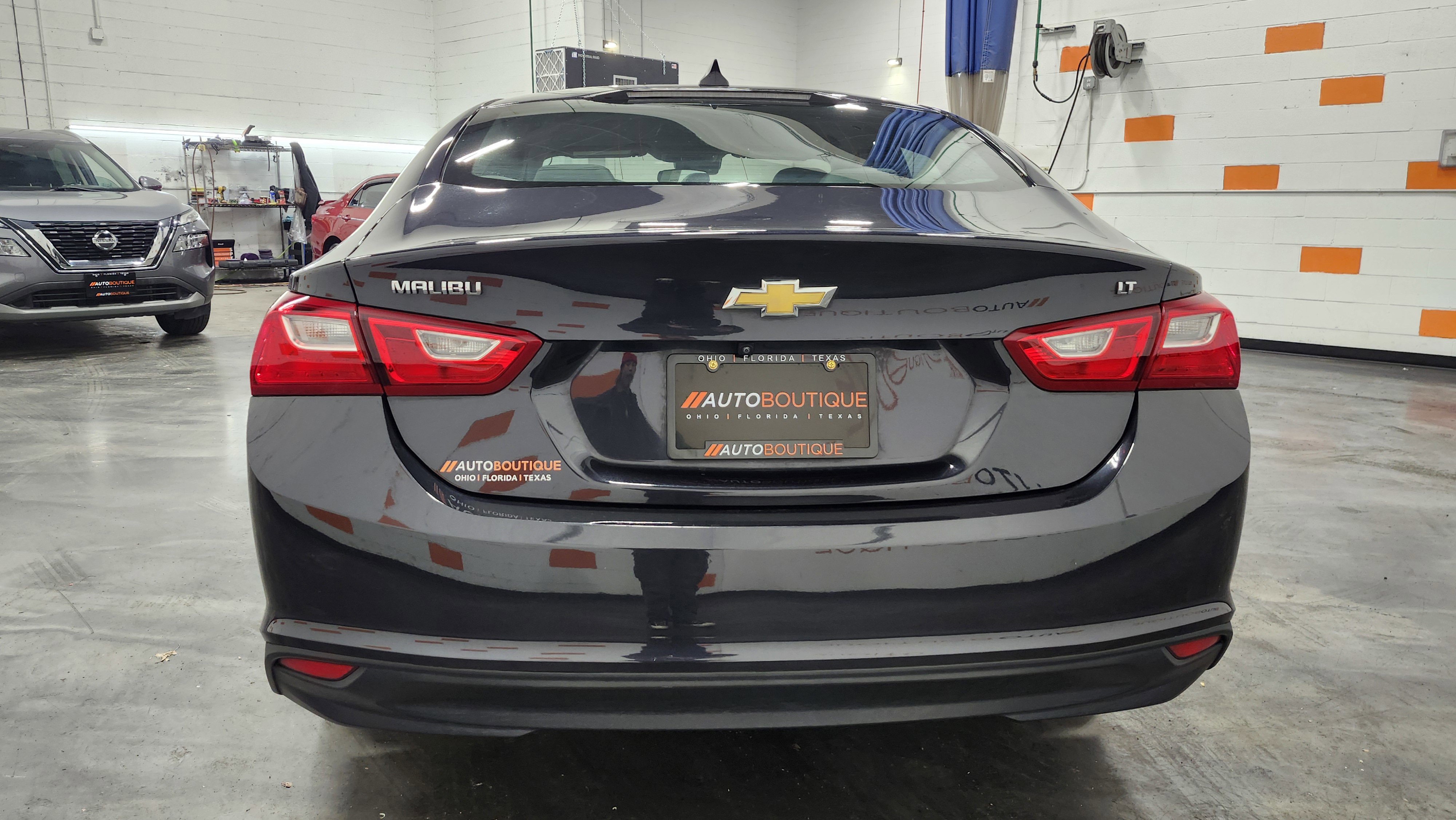 Used 2023 Chevrolet Malibu LT image 16