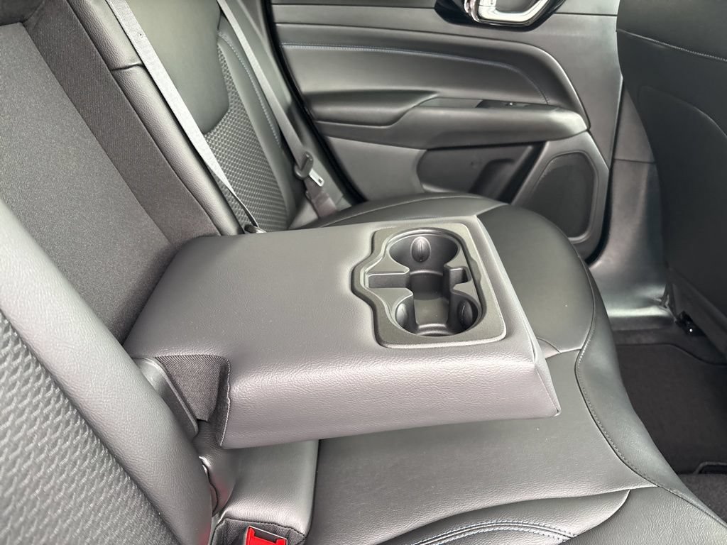 New 2026 Jeep Compass Latitude AWD/4WD image 44