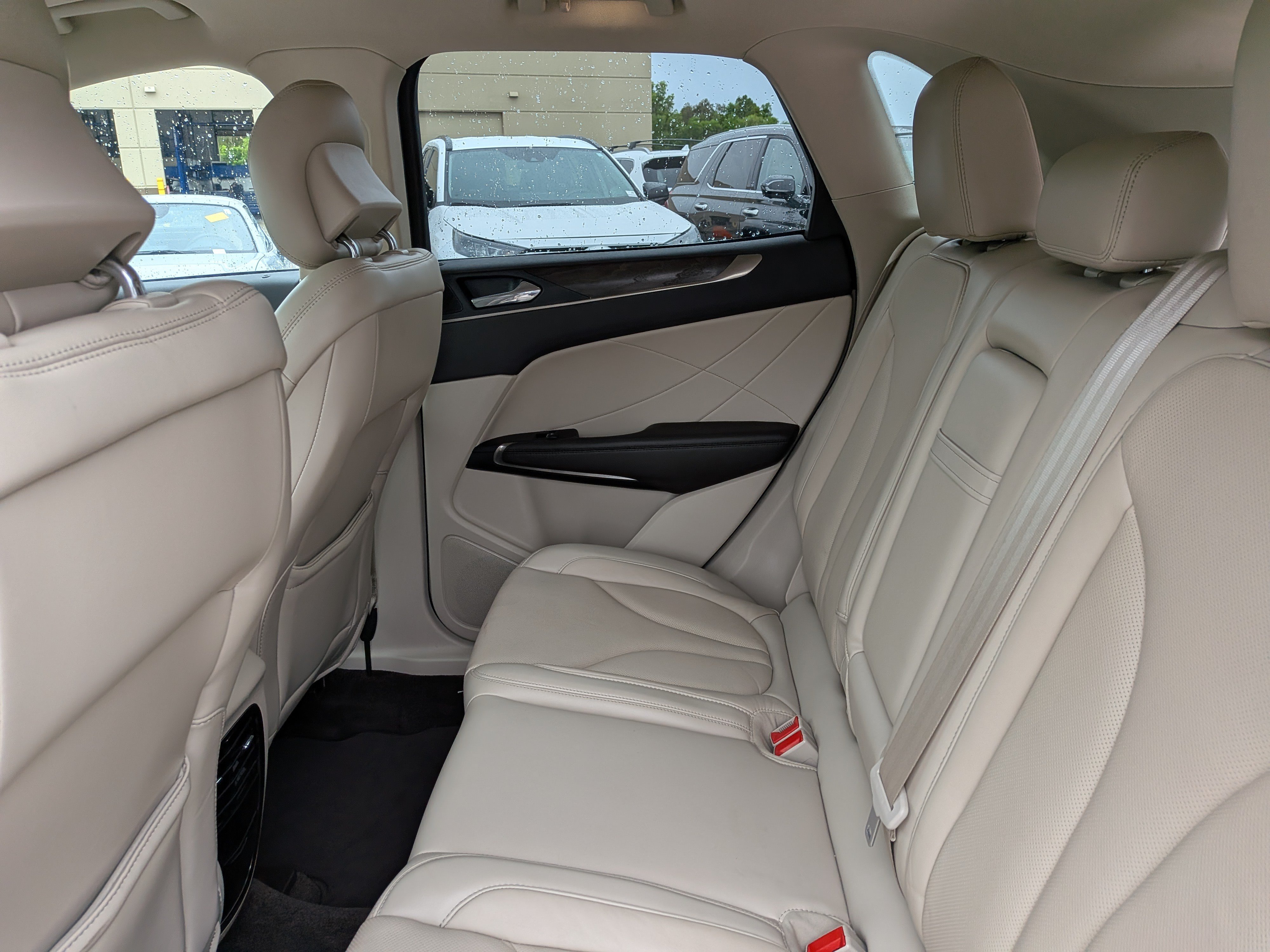 Used 2017 Lincoln MKC Reserve FWD image 15