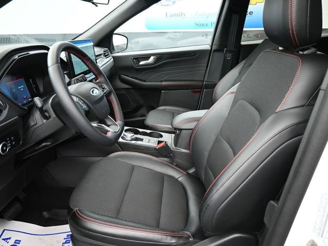 New 2025 Ford Escape ST-Line Select w/ Tech Pack #1 image 13