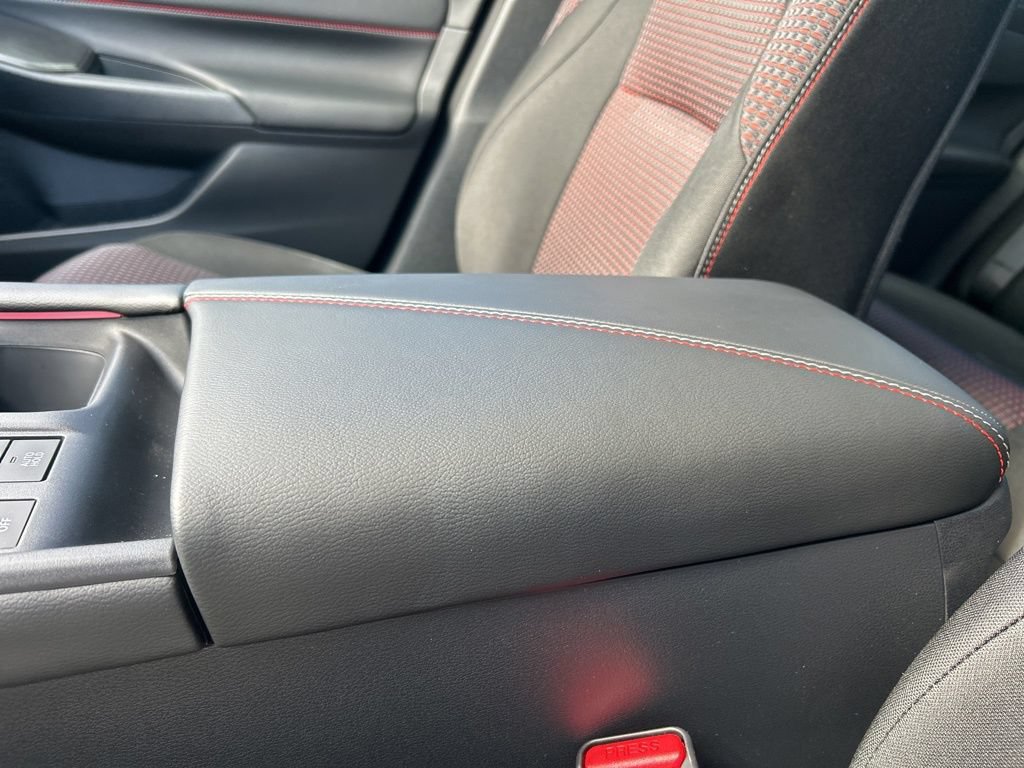 New 2026 Nissan Sentra SR w/ Floor Mat Package FWD image 37