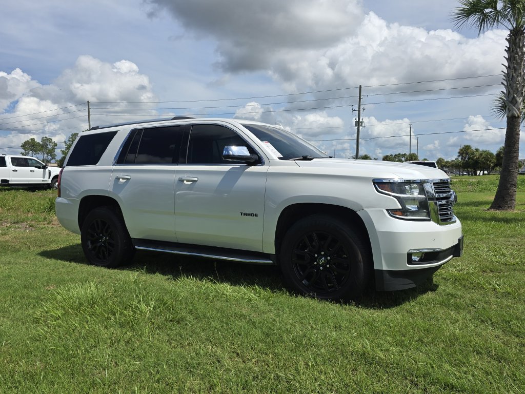 Used 2017 Chevrolet Tahoe Premier RWD image 2