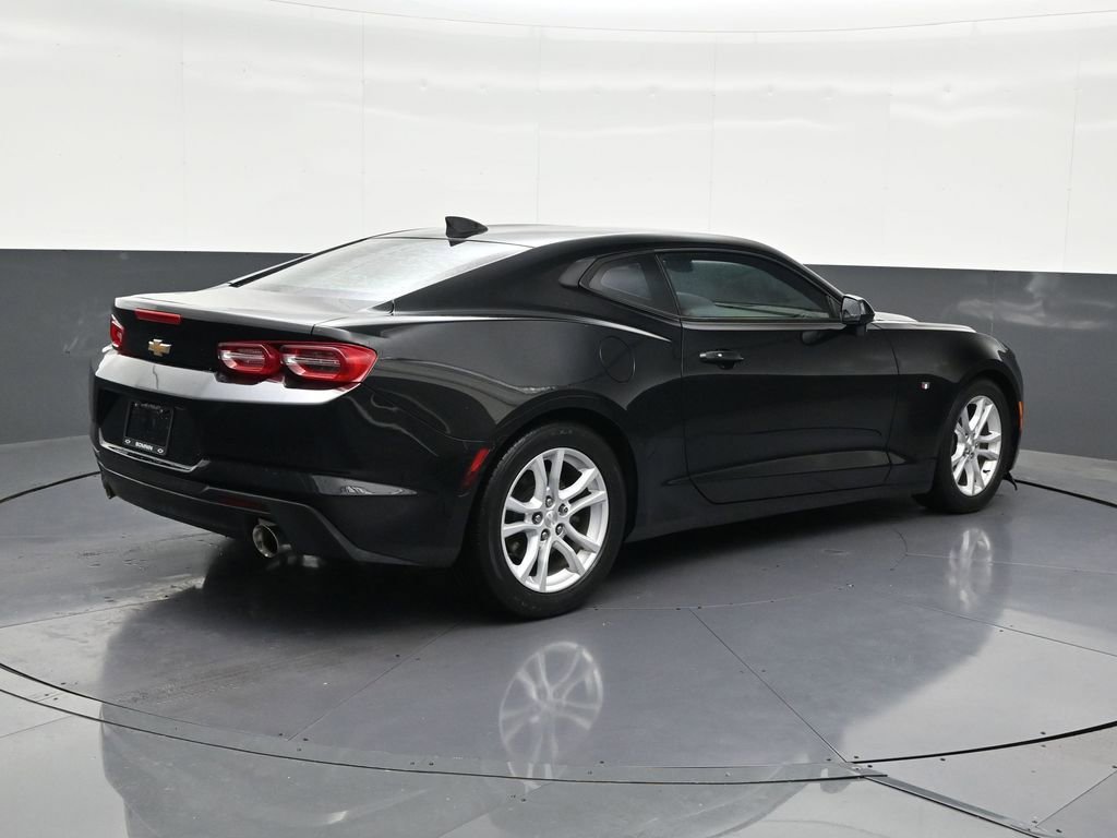 Used 2019 Chevrolet Camaro LS image 5