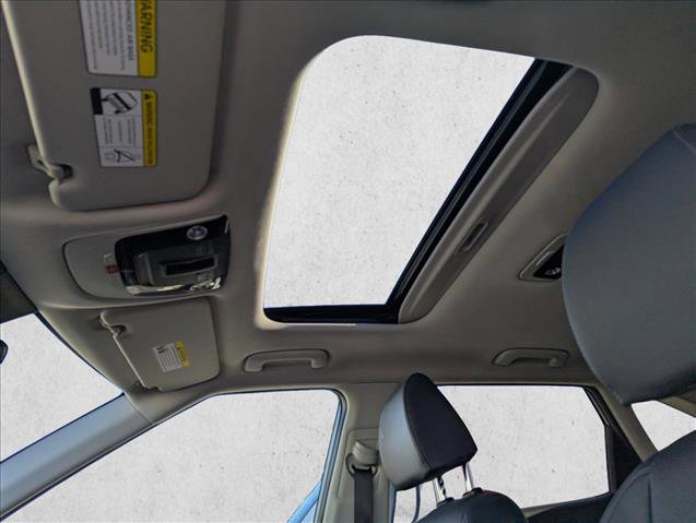 Used 2025 Kia Seltos EX w/ EX Sunroof Package image 22