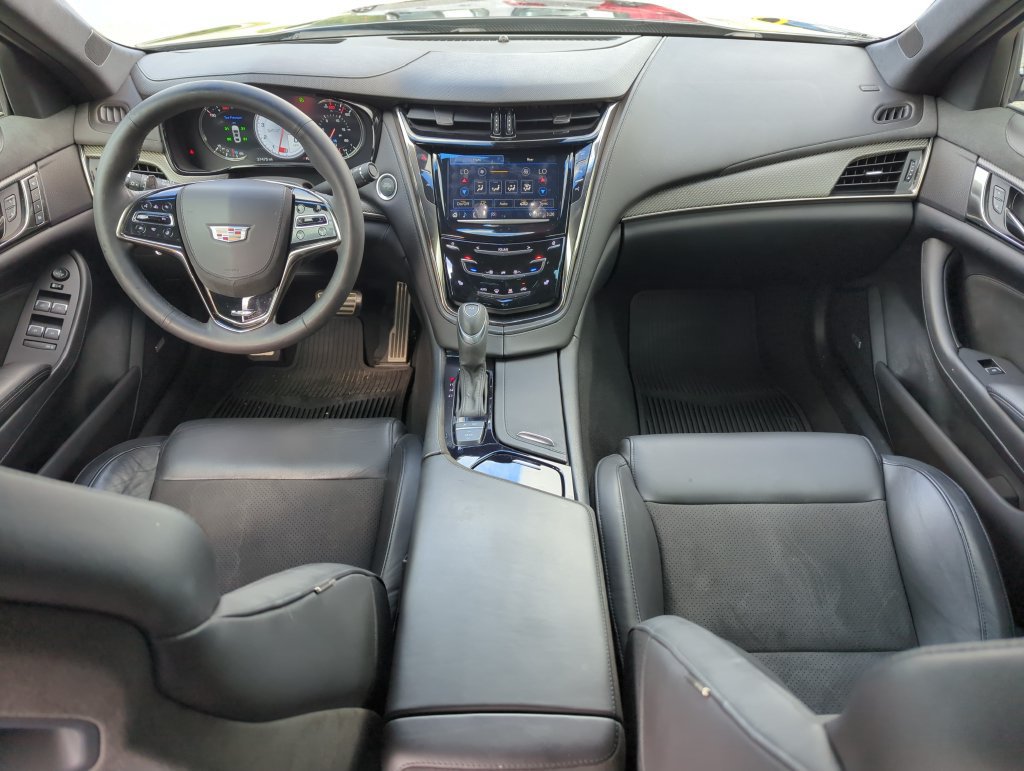 Used 2018 Cadillac CTS V w/ Luxury Package RWD image 15