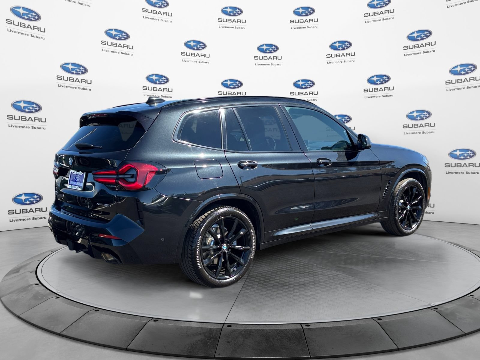 Used 2023 BMW X3 xDrive30i w/ M Sport Package AWD/4WD image 5