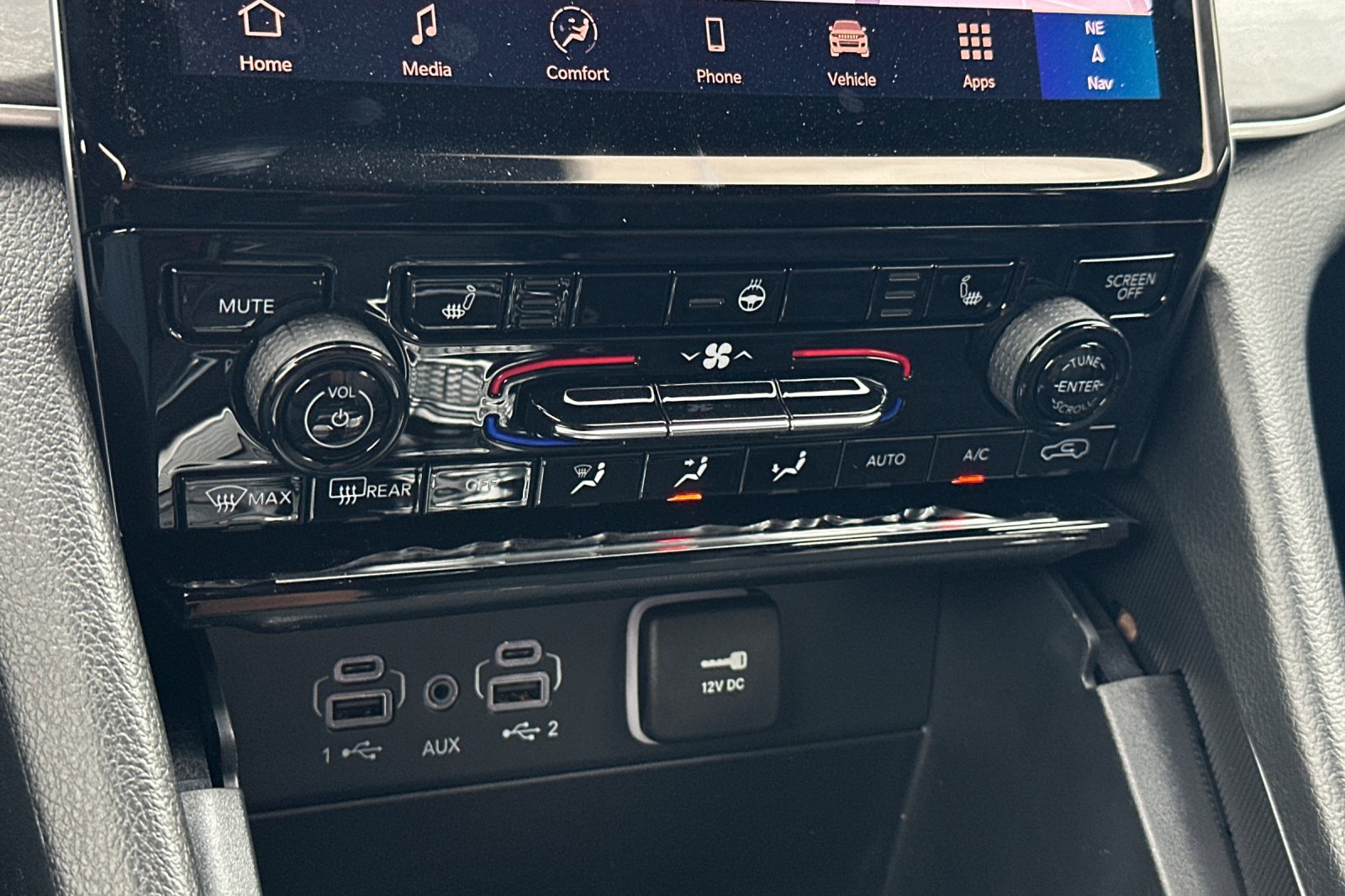 New 2025 Jeep Grand Cherokee L Limited w/ Black Appearance Package image 21