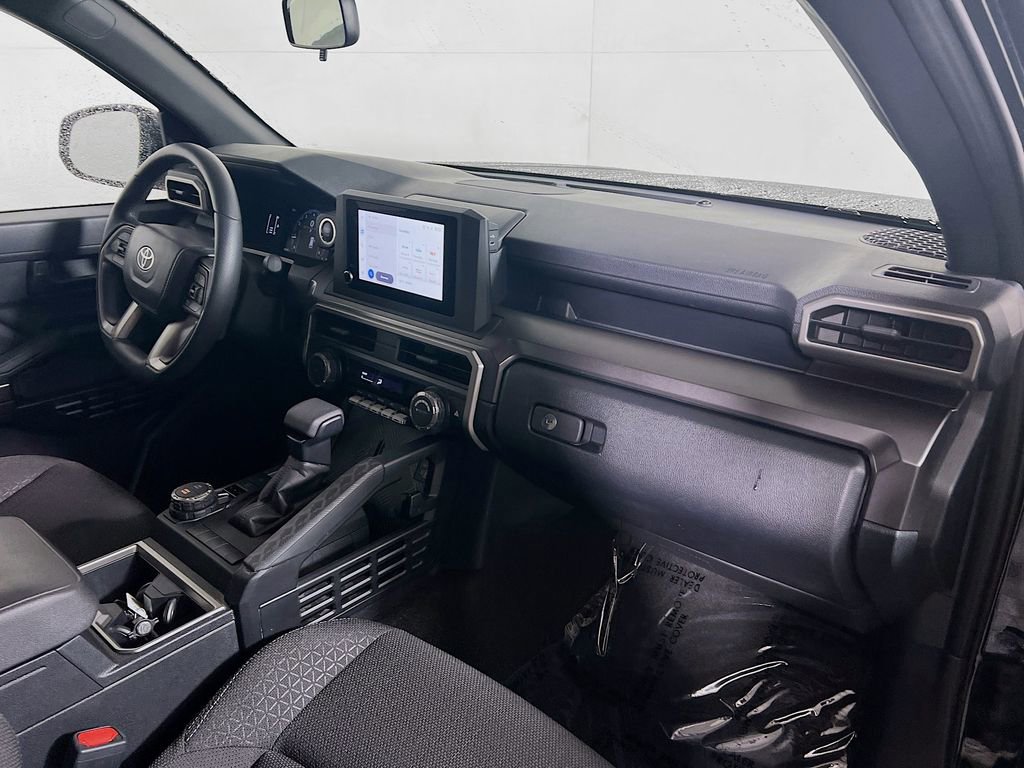 Certified 2025 Toyota 4Runner SR5 AWD/4WD image 24