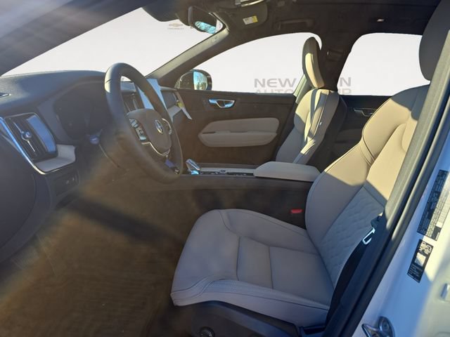 New 2026 Volvo XC60 T8 Plus w/ Protection Package Premier AWD/4WD image 9