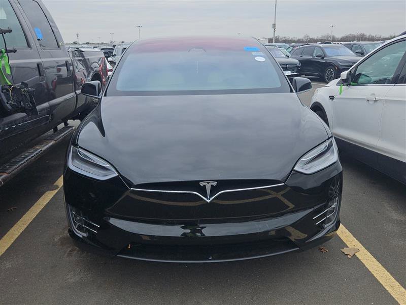 Used 2020 Tesla Model X Performance image 3
