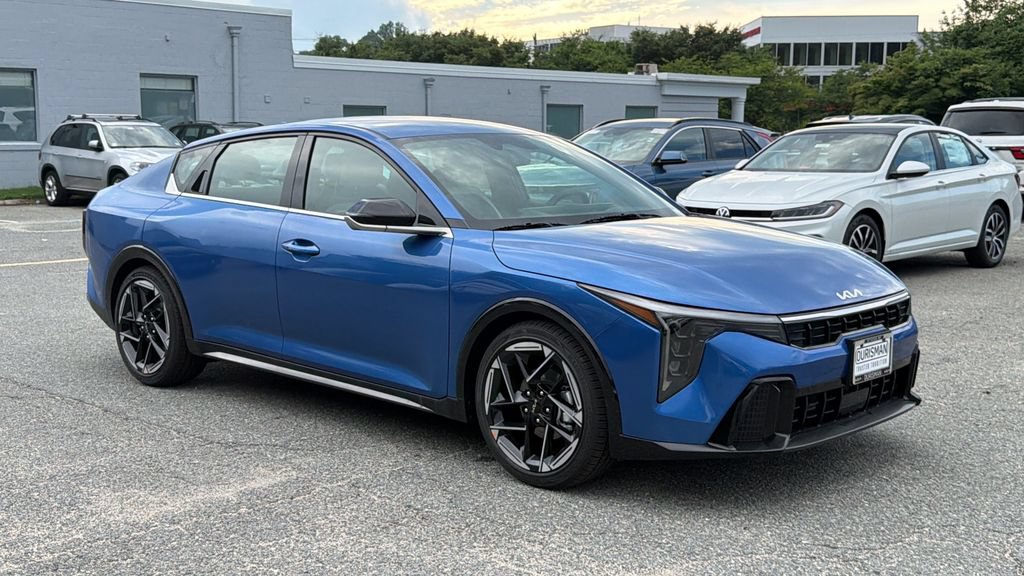 New 2026 Kia K4 GT-Line