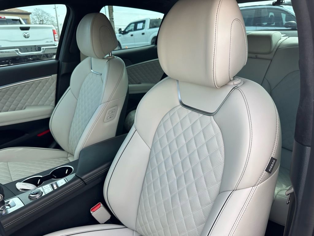 Used 2024 Genesis G70 3.3T Advanced w/ Sport Prestige Package RWD image 14
