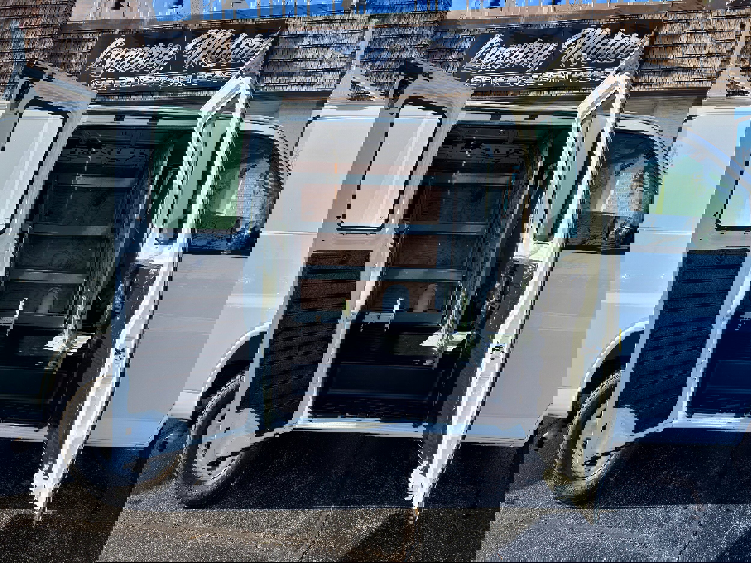 Used 2012 Chevrolet Express 3500 image 23