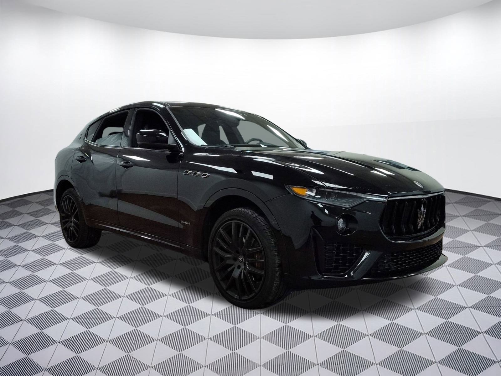 Used 2020 Maserati Levante GranSport image 6