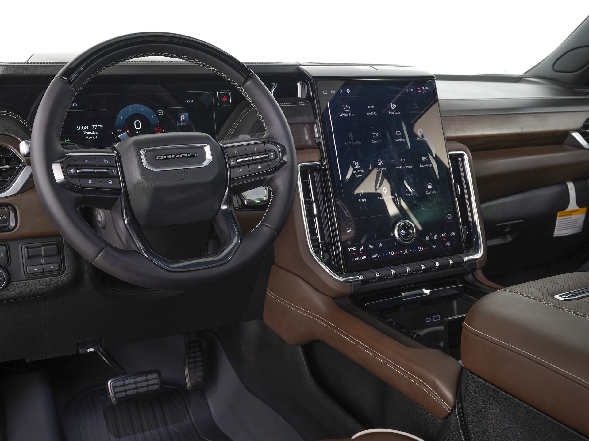 Used 2026 GMC Yukon Denali Ultimate w/ LPO, Illumination Package AWD/4WD image 18