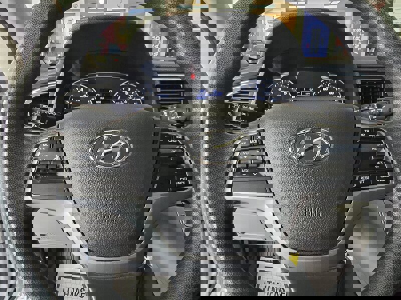 Used 2017 Hyundai Elantra SE image 22