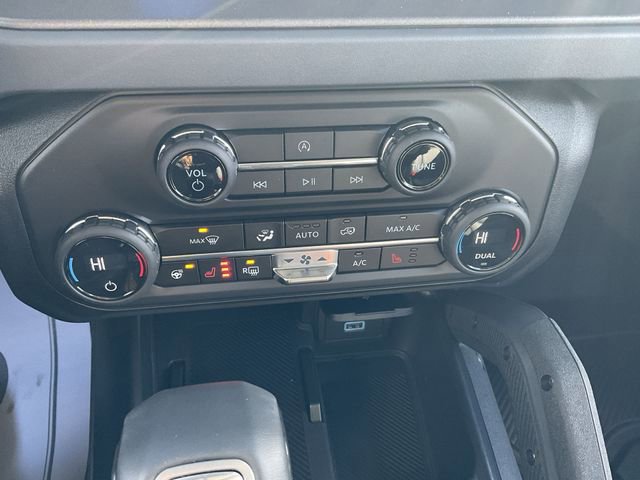 New 2025 Ford Bronco Badlands image 19