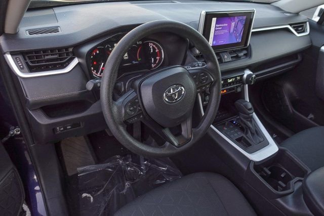 Used 2024 Toyota RAV4 XLE image 10