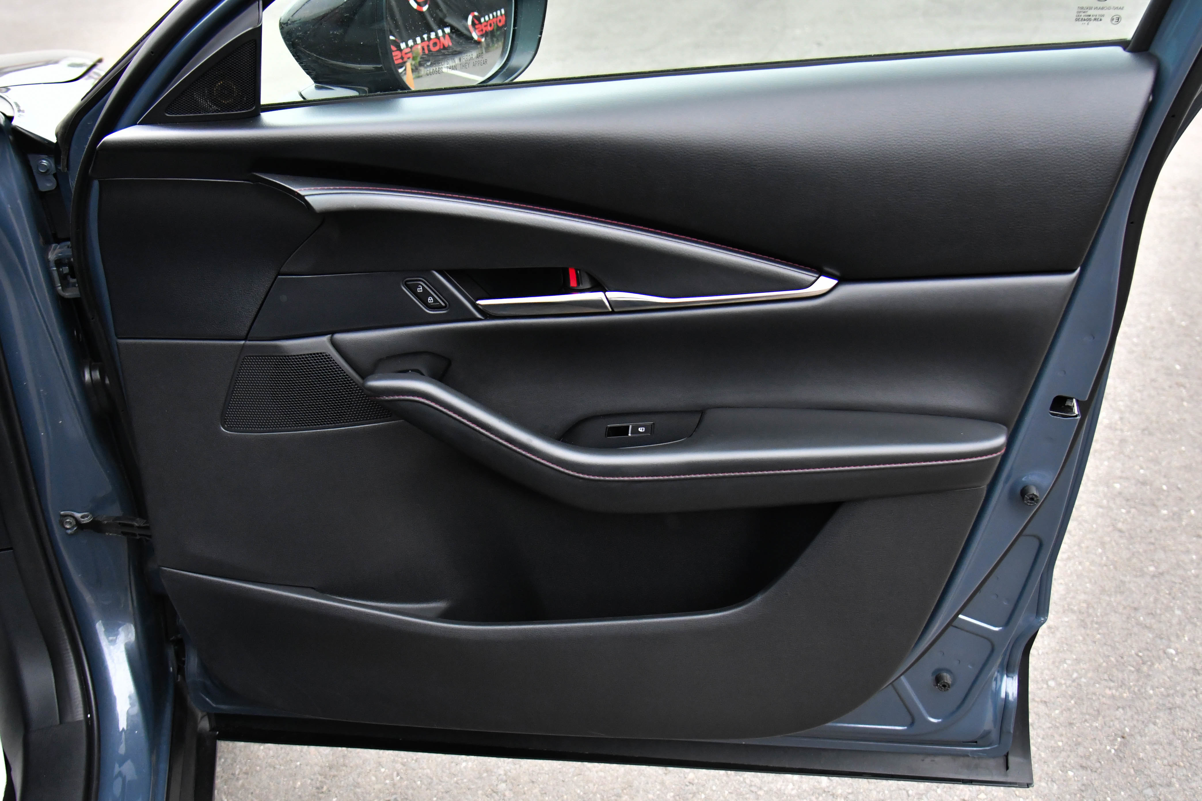 Used 2024 MAZDA CX-30 AWD 2.5 S w/ Preferred Package image 43