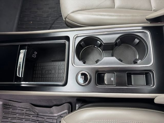 Used 2023 Lincoln Corsair Reserve w/ Equipment Group 201A AWD/4WD image 31