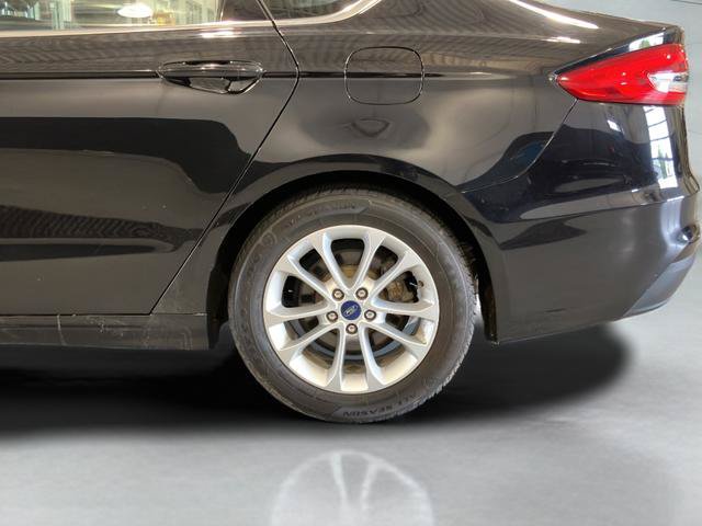 Used 2019 Ford Fusion SE FWD image 34