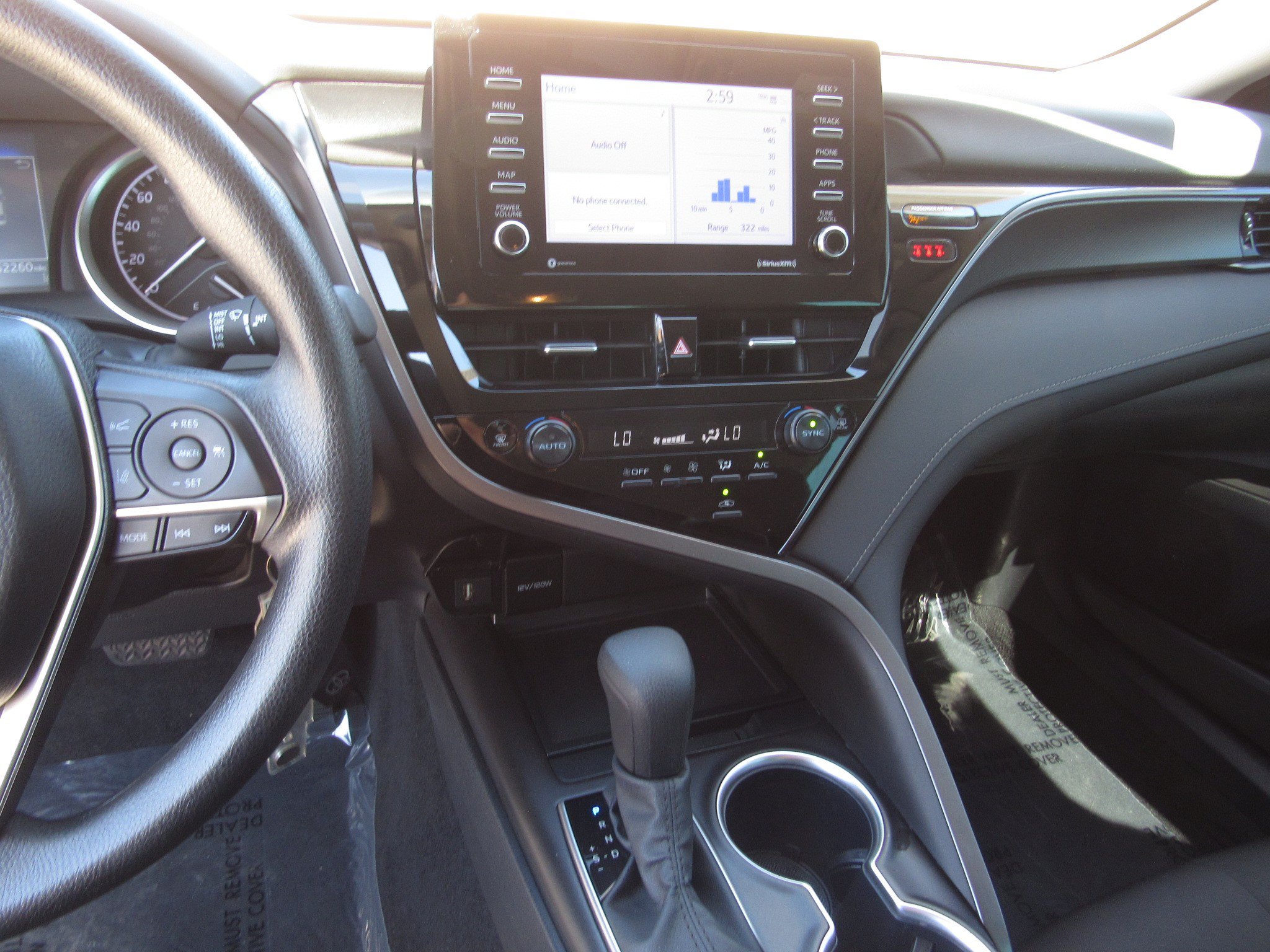 Used 2024 Toyota Camry LE FWD image 16