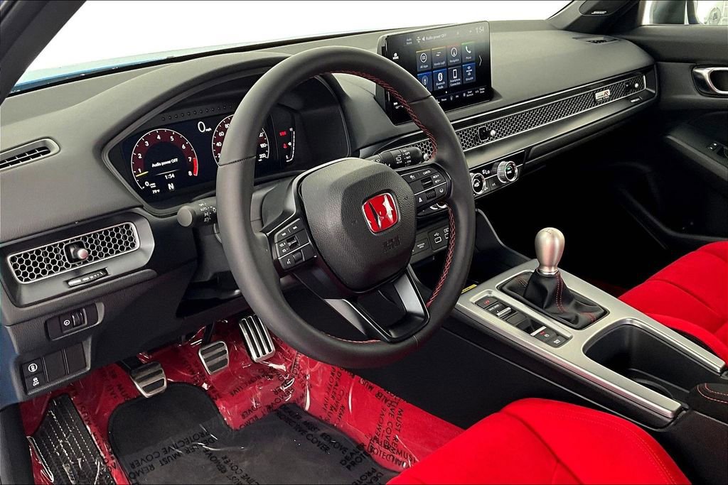 Used 2025 Honda Civic Type R image 15