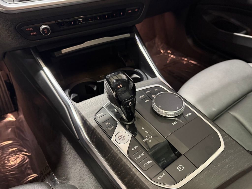 Used 2021 BMW 430i Coupe w/ Premium Package RWD image 17