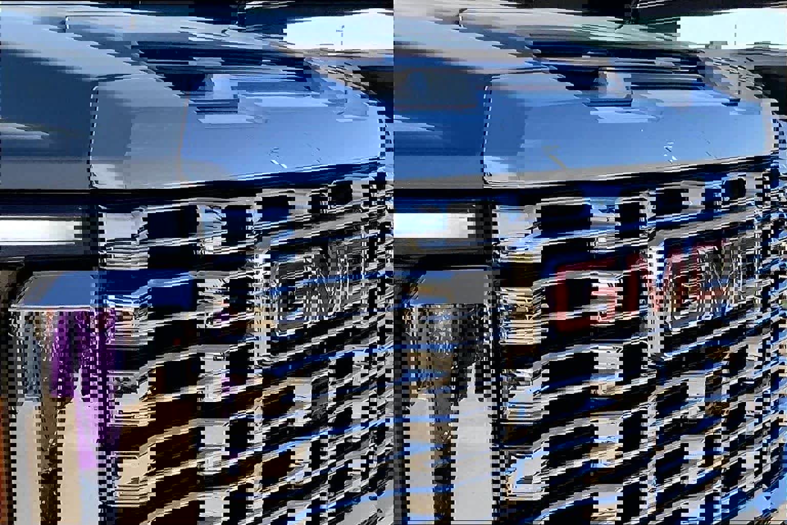 Used 2025 GMC Sierra 3500 Denali w/ Denali Reserve Package image 29