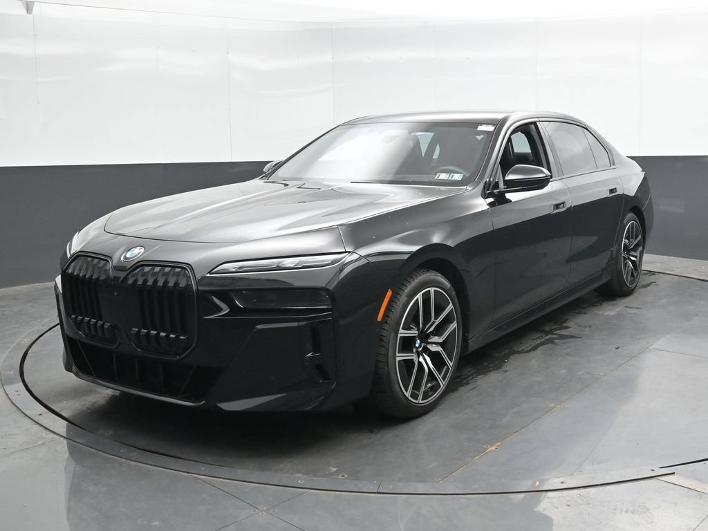 Used 2024 BMW 760i xDrive w/ Executive Package AWD/4WD image 6