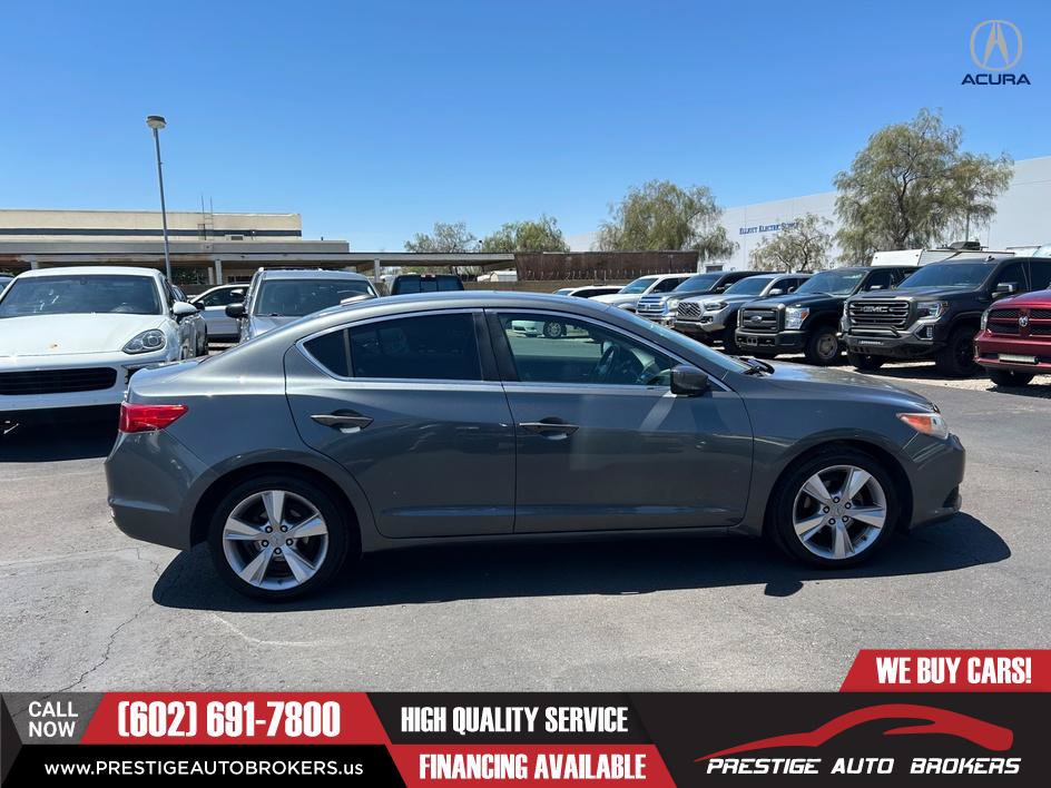 Used 2013 Acura ILX w/ Premium Package FWD image 5