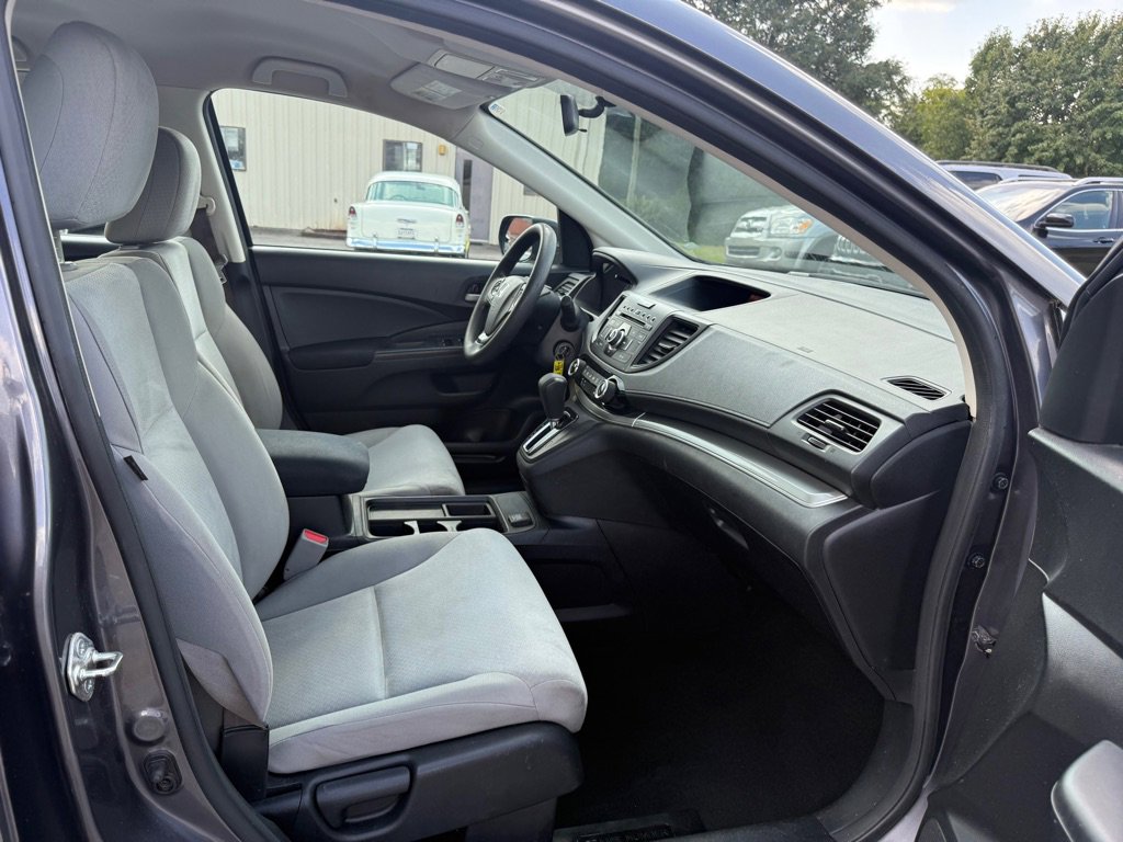 Used 2015 Honda CR-V LX image 14